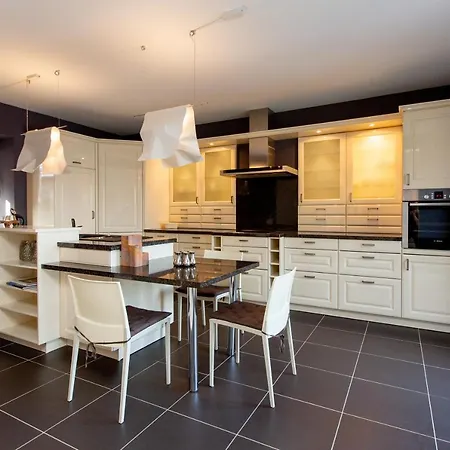 Inselhof 3* מאלצ'ו