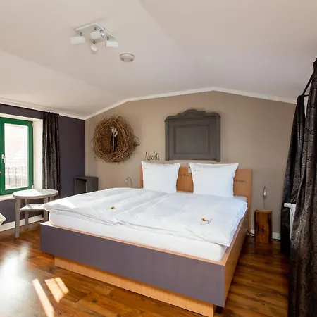 Hotel Inselhof 3*